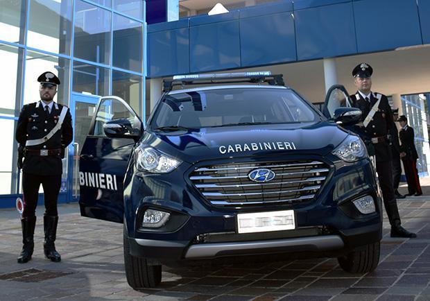 Hyundai ix35 Fuel Cell dei carabinieri 2