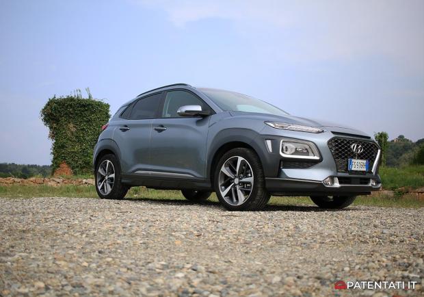 Hyundai Kona 1.6 CRDi 136 CV 4WD DCT immagine