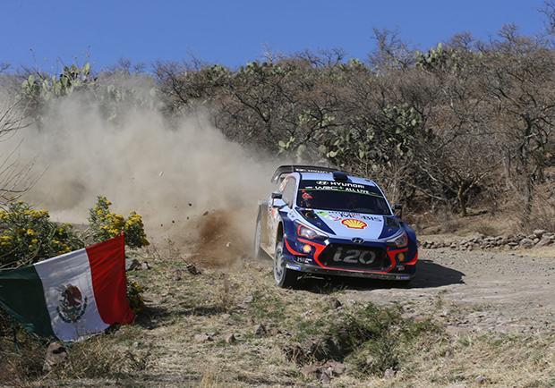 Hyundai 2^ al Rally del Messico, Neuville a -4 03