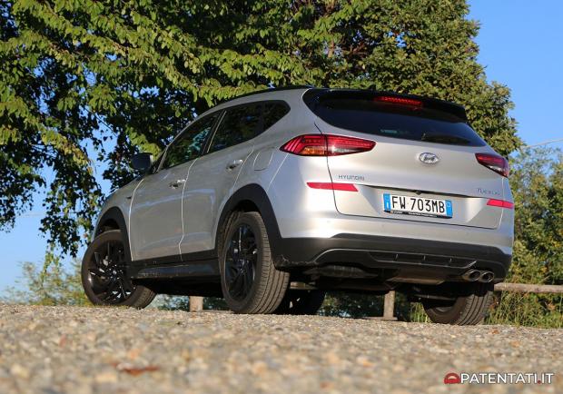 Hyundai Tucson 1.6 CRDi ibrida diesel N Line foto