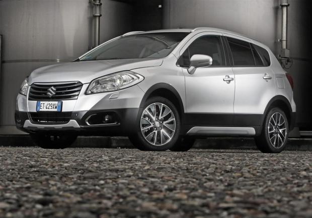 Incentivi Suzuki di luglio: S-Cross da 15.900 euro