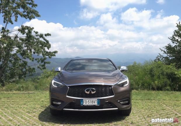 Infiniti Q30 2.2 177 CV 2WD DCT anteriore