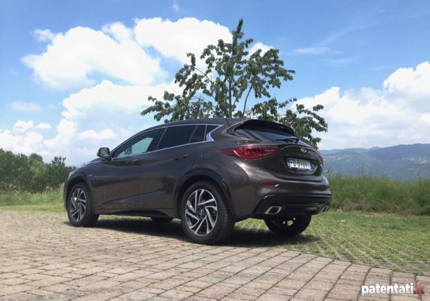 Infiniti Q30 2.2 177 CV 2WD DCT profilo