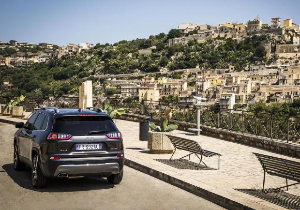 Jeep Cherokee 2019