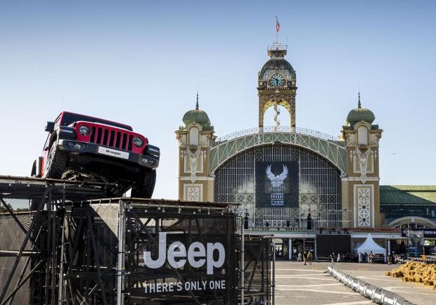 Jeep, a Praga per i 115 anni di Harley-Davidson