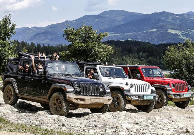Jeep, la quarta edizione del '4X4 Day'