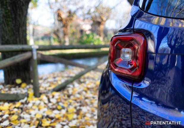 Jeep Renegade 1.0 T3 fari posteriori