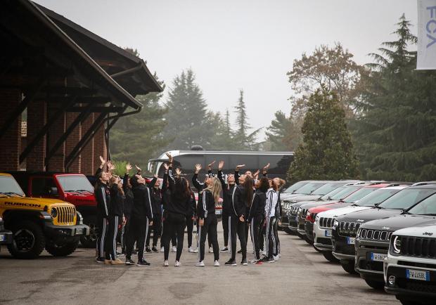 Jeep, le Suv nelle mani delle ragazze della Juventus 03