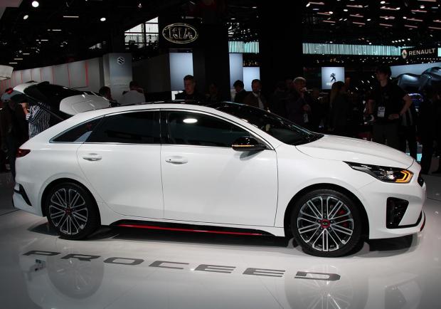 Kia ProCeed al Salone di Parigi 2018