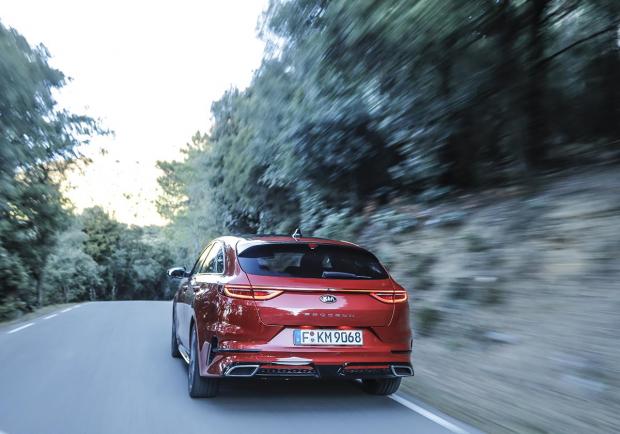 Kia Proceed GT prova su strada