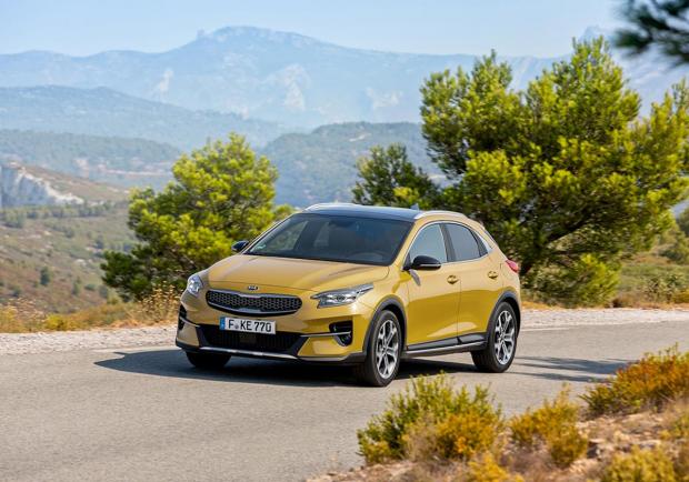 Kia XCeed, la nuova crossover in arrivo il prossimo weekend