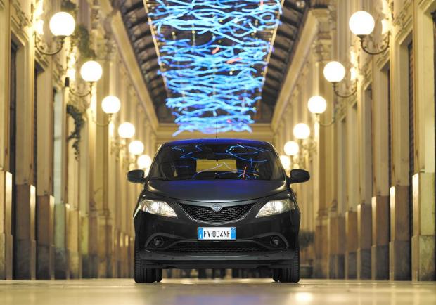 Lancia Ypsilon Black and Noir anteriore