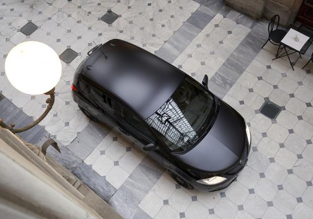 Lancia Ypsilon Black and Noir tetto nero opaco