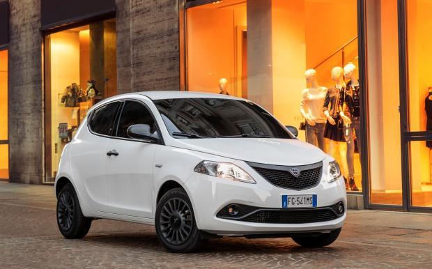 Lancia Ypsilon Unyca: la Fashion City Car