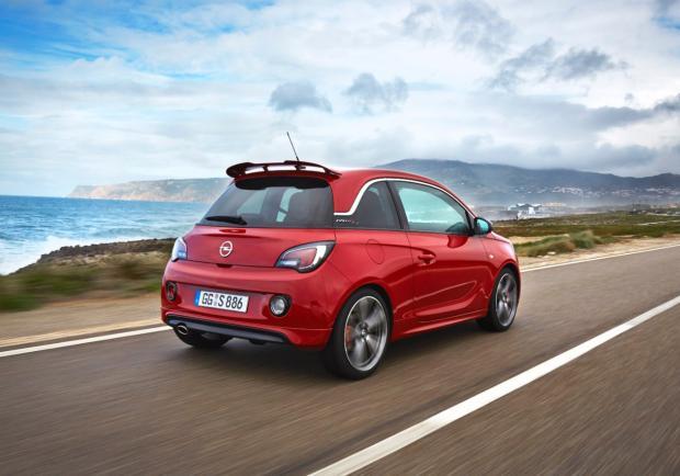 Le 5 auto sportive più economiche Opel Adam S