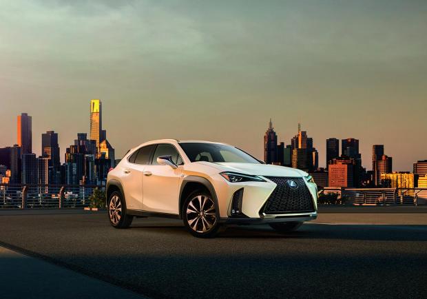 Lexus, quante novità al Salone di Parigi 06