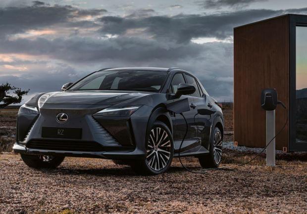 Lexus RZ Elettrica