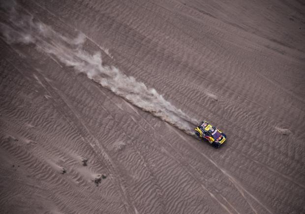 Loeb Peugeot Dakar 2019 4