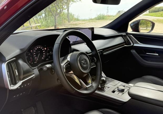 Mazda CX-60 Diesel Homura Soul Red Crystal interni
