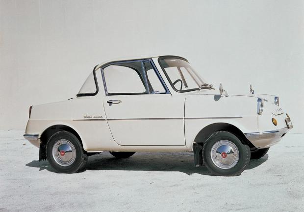 Mazda, 60 anni fa la microcar di successo R360 03