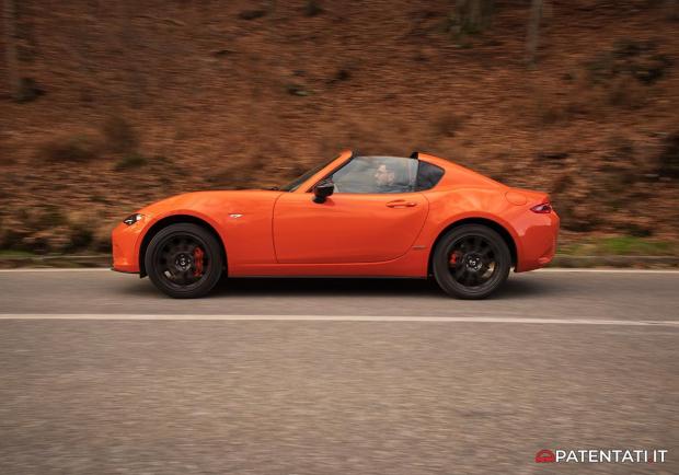 Mazda MX-5 30th Anniversary RF profilo