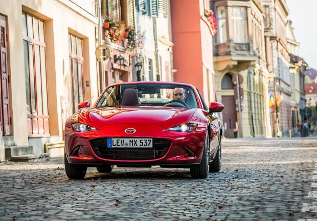 Mazda, presto la nuova MX-5 2019 03