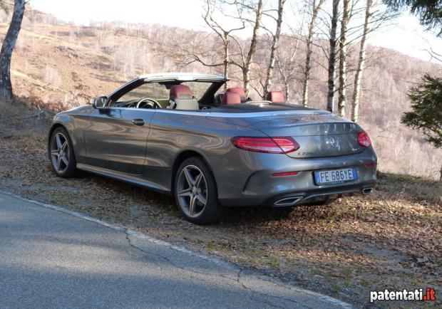 Mercedes C 220 d 4Matic Automatic Cabrio tre quarti posteriore