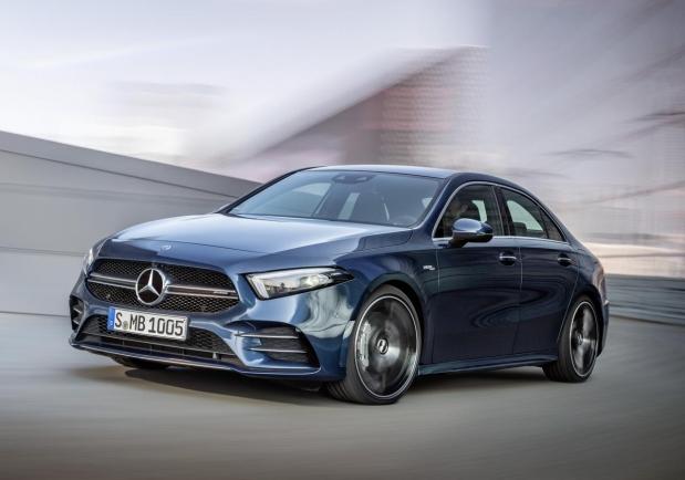 Mercedes Classe A 35 AMG Sedan tre quarti ant