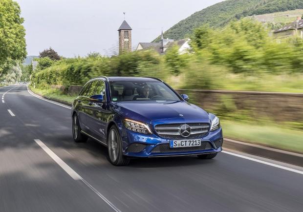 Mercedes Classe C, la nuova stella 02