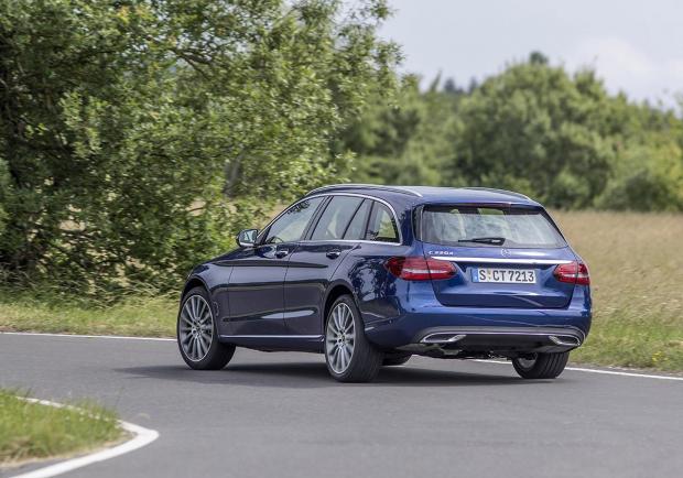 Mercedes Classe C, la nuova stella 05