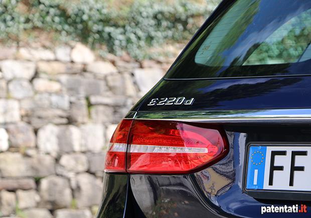 Mercedes Classe E 220 d SW dettaglio posteriore