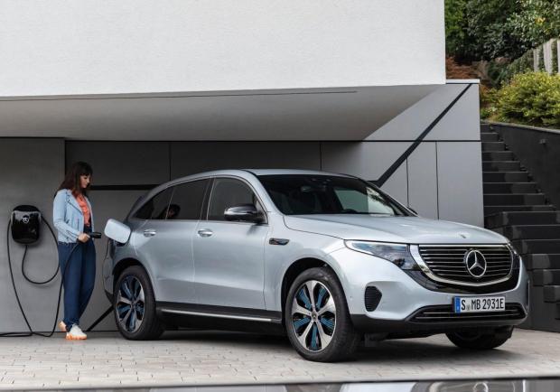 Mercedes EQC carica