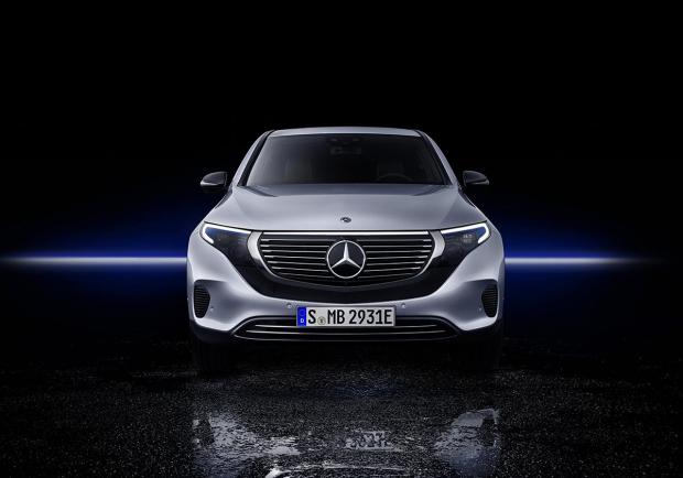 Mercedes EQC, la Suv-coupé elettrica nel 2019 04