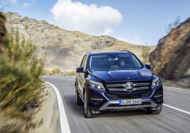 Mercedes GLE prime impressioni anteriore