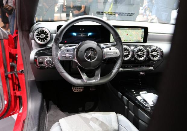 Mercedes, presentata la nuova CLA Coupé e Shooting Brake 03