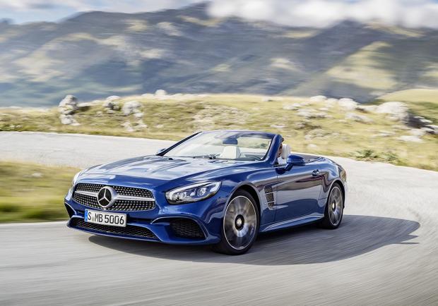 Mercedes SL 400 tre quarti anteriore