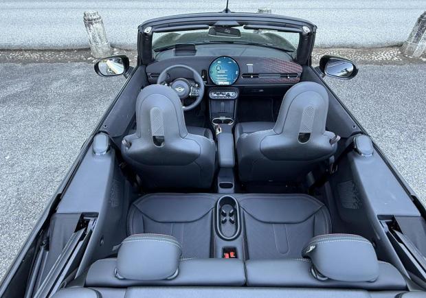 Mini Cabrio John Cooper Works 9