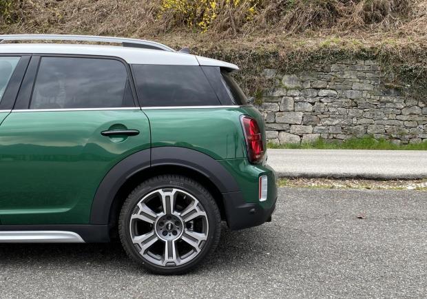 Mini Countryman Cooper SD All4 Racing Green coda