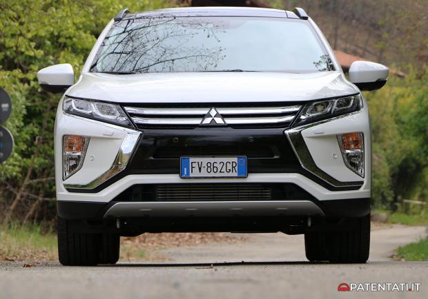 Mitsubishi Eclipse Cross 1.5 turbo 4x4 anteriore