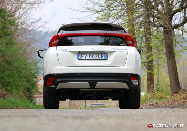 Mitsubishi Eclipse Cross 1.5 turbo 4x4 posteriore