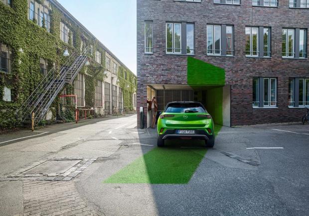 Mokka-e verde tetto nero foto