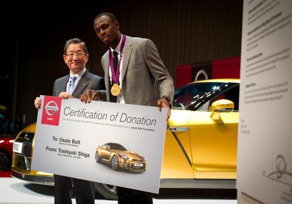 Nissan GT-R ?Bolt Gold? e Usain Bolt