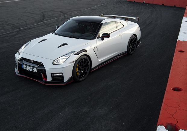 Nissan GT-R Nismo 2020: tradizione e prestazioni estreme 05