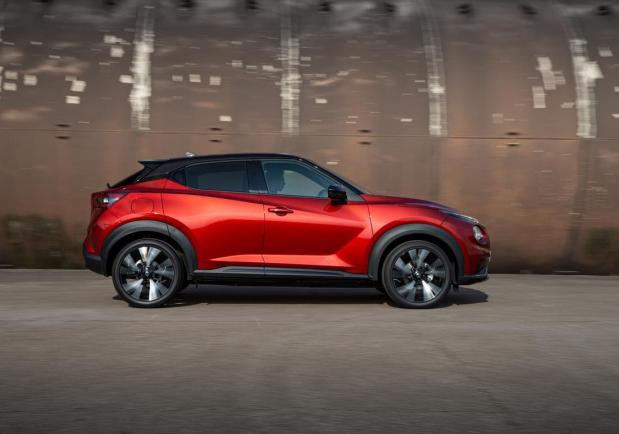 Nissan Juke Hybrid 2023 foto