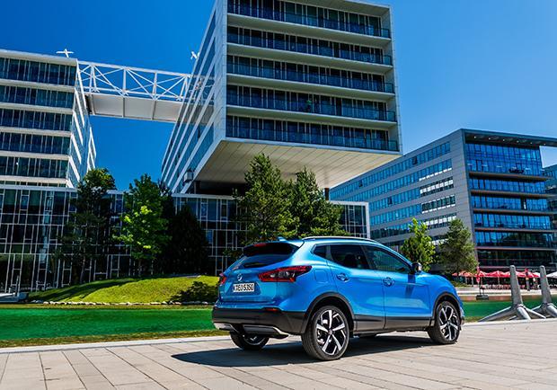 Nissan Qashqai 2017 tre quarti posteriore