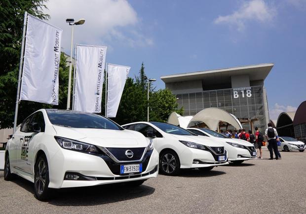 Nissan, gli studenti del Politecnico promuovono l'elettrico 02