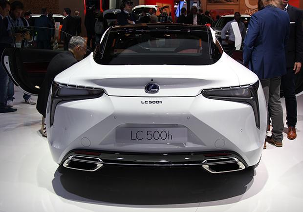 Novità Lexus LC500h al Salone di Francoforte 2017