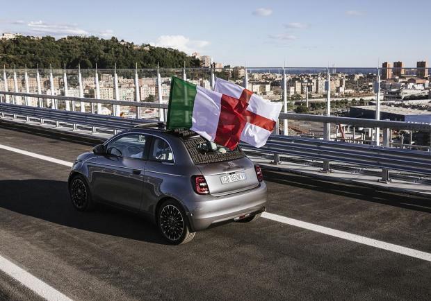 Nuova 500 elettrica al ponte San Giorgio Genova