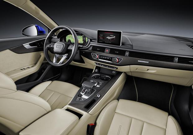 Nuova Audi A4 interni