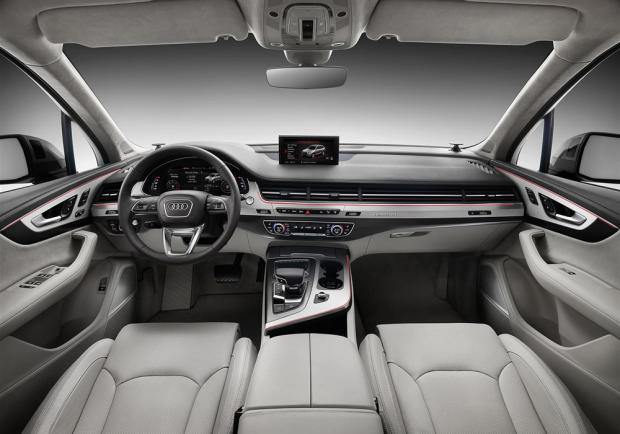 Nuova Audi Q7 3.0 TDI interni